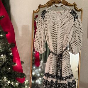 Knox Rose Black and White Long Sleeve Dress